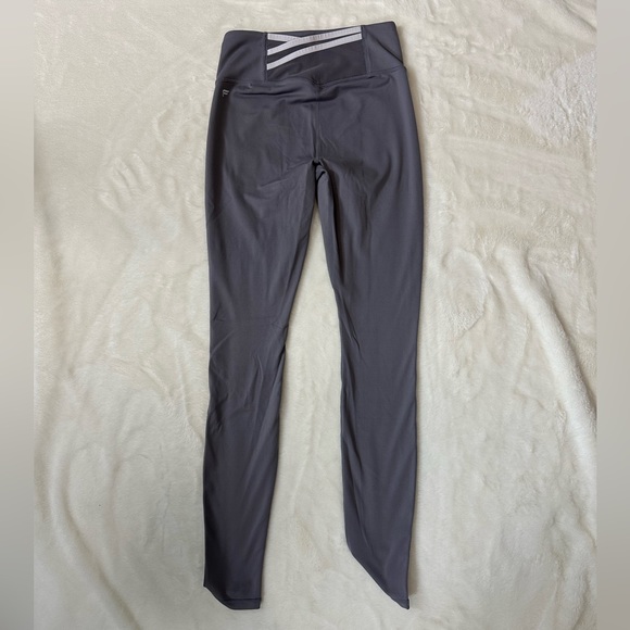 Fabletics Trinity Motion365 High Waisted Leggings- Grey - Picture 8 of 8